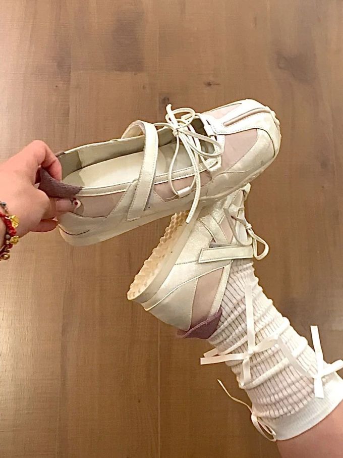 低帮 中口鞋 皮革 