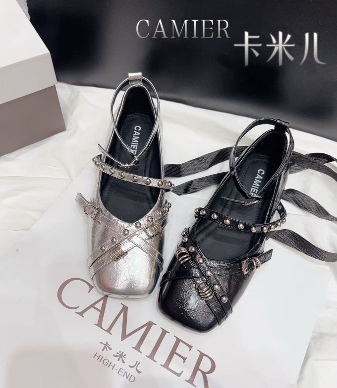 袢扣 中口鞋 皮革 