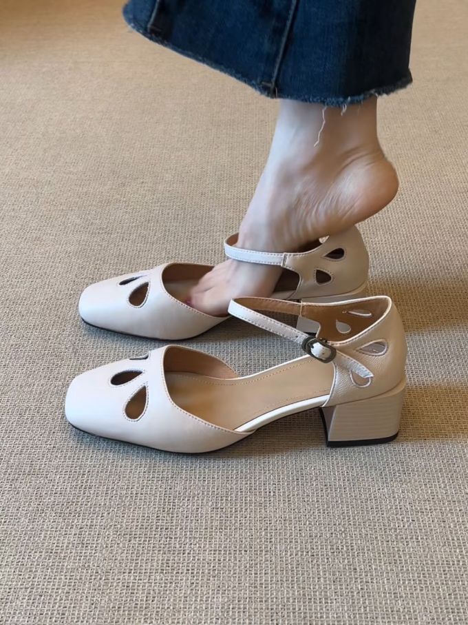 方头 袢扣 中口鞋 皮革 