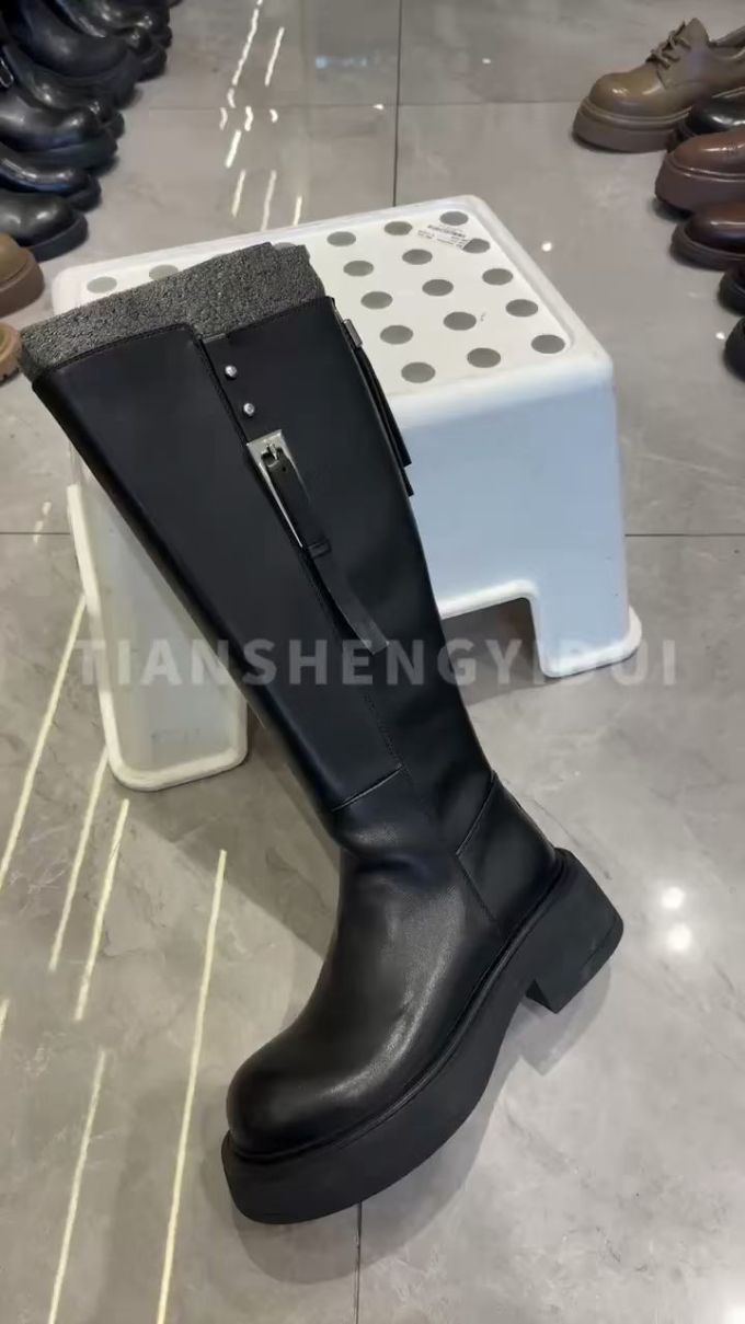 圆头 皮革 