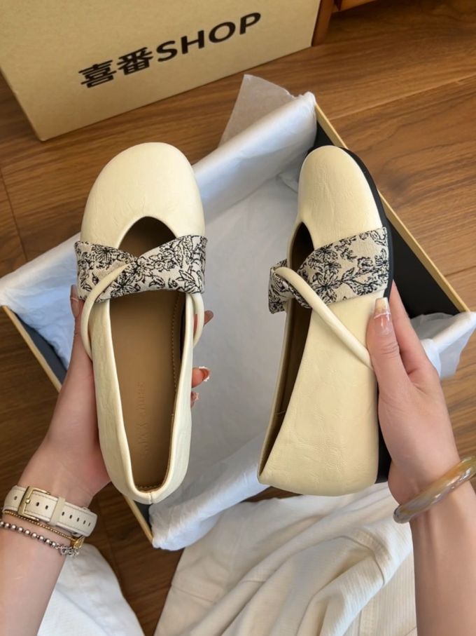 平底 中口鞋 皮革 