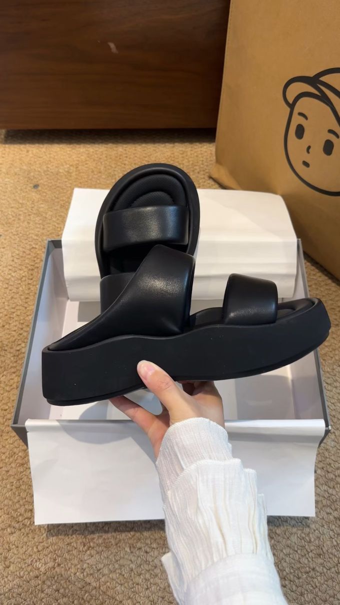 无帮 皮革