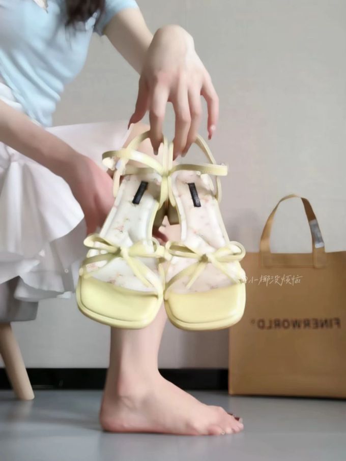 无帮 袢扣