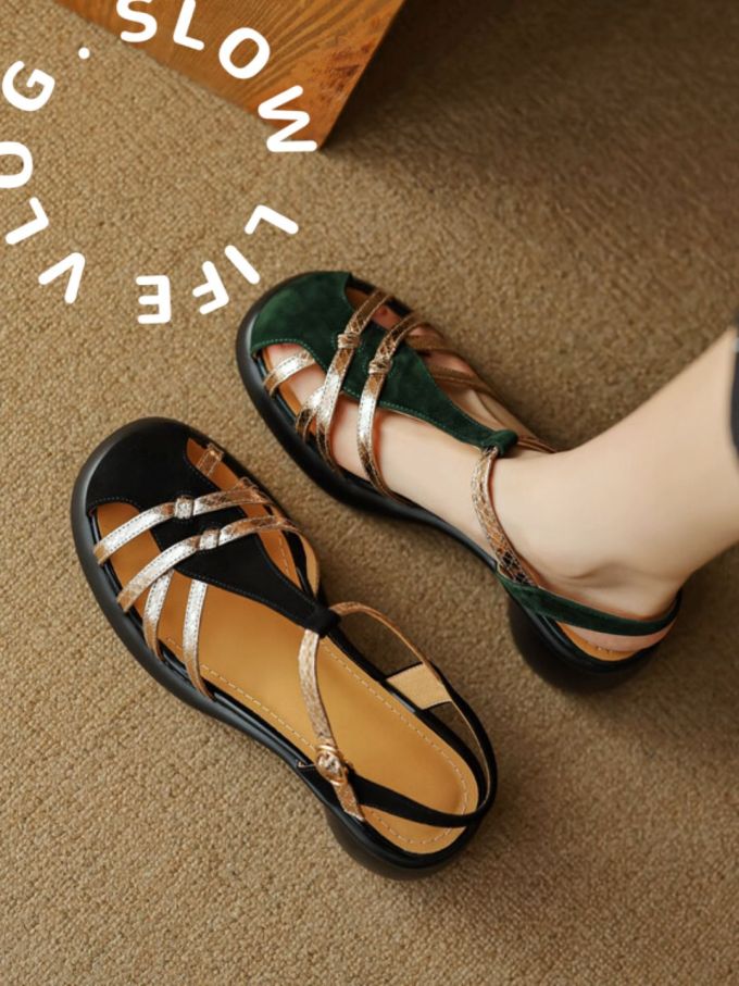 圆头 袢扣 浅口鞋 皮革