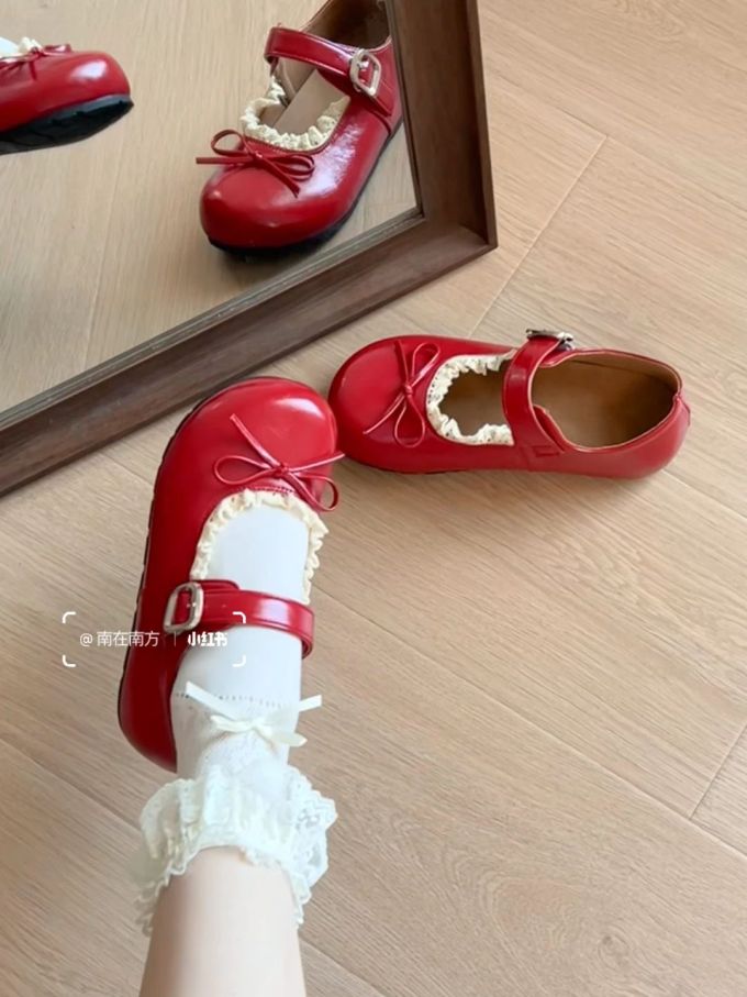 圆头 袢扣 中口鞋 皮革