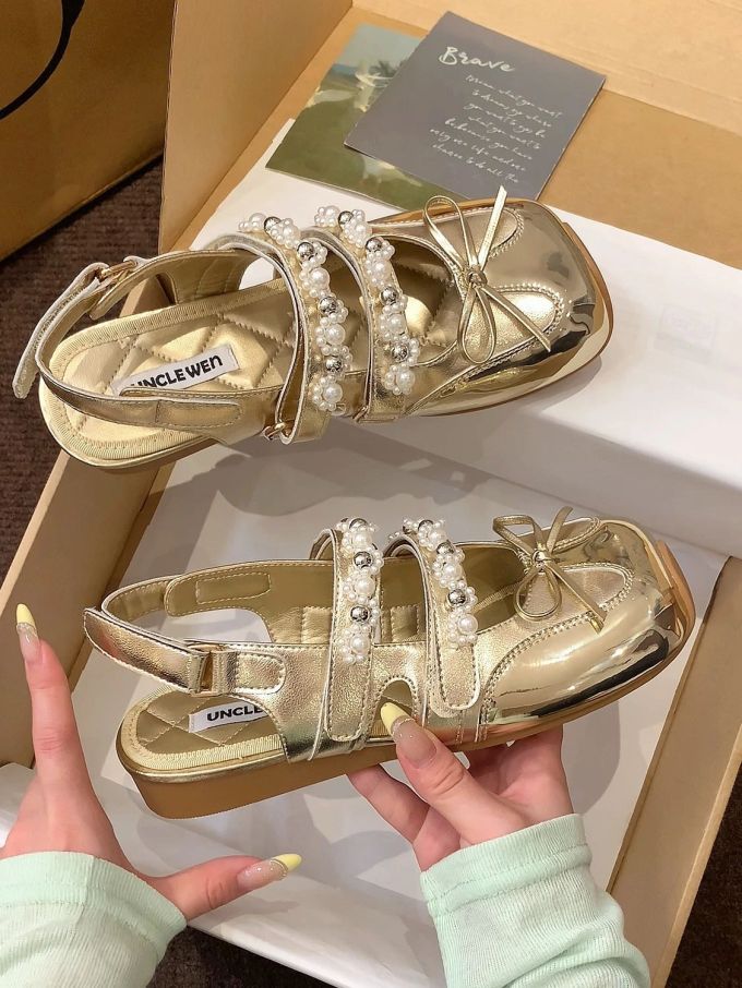 平底 方头 袢扣 中口鞋 