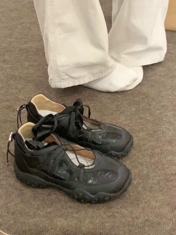 圆头 中口鞋 皮革