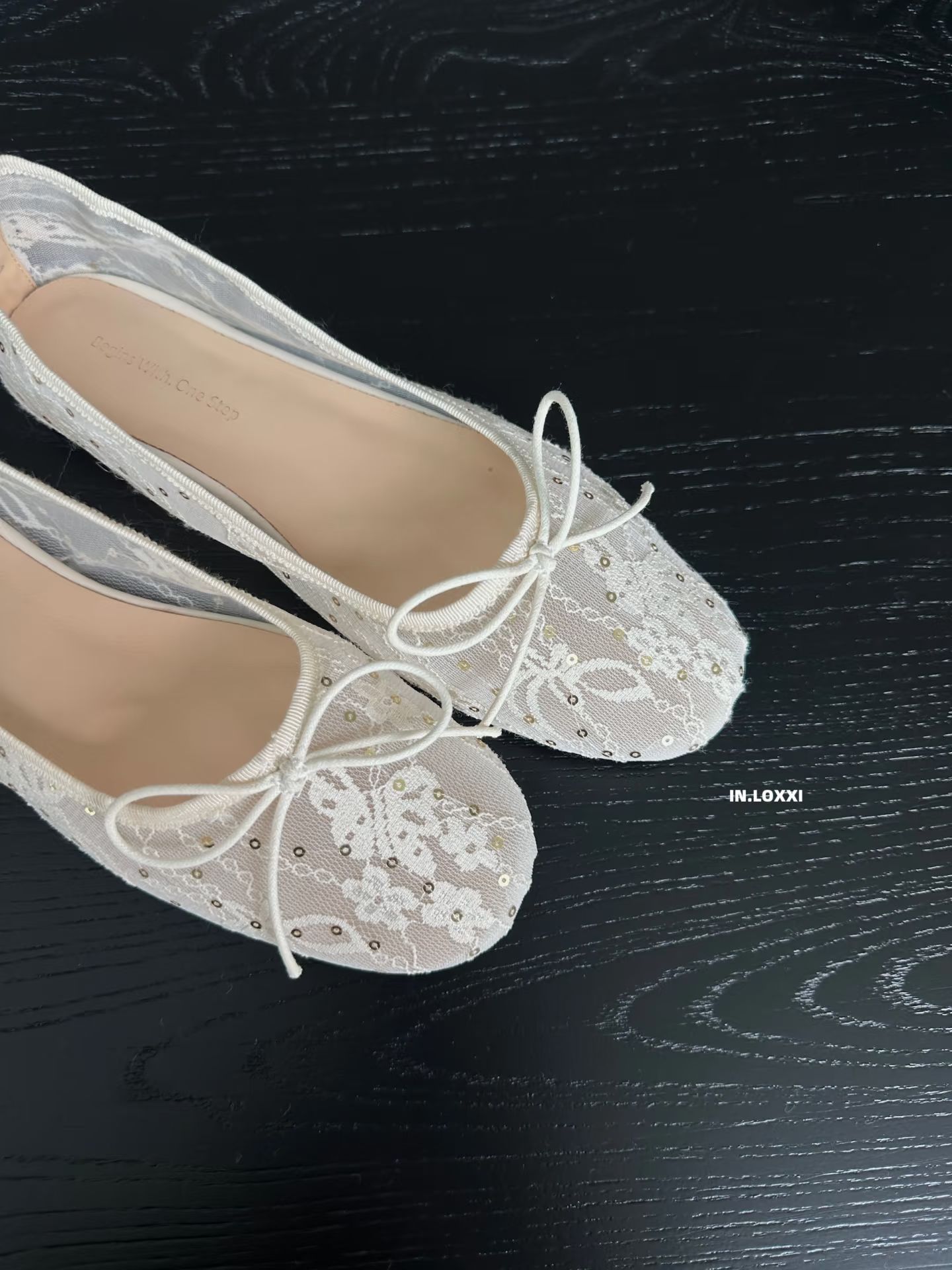 圆头 低帮 一脚蹬 浅口鞋 毛呢  - VALI鞋履AI设计主图