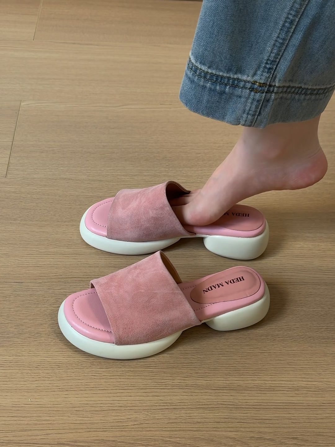 厚底 无帮 绒毛/绒面  - VALI鞋履AI设计主图