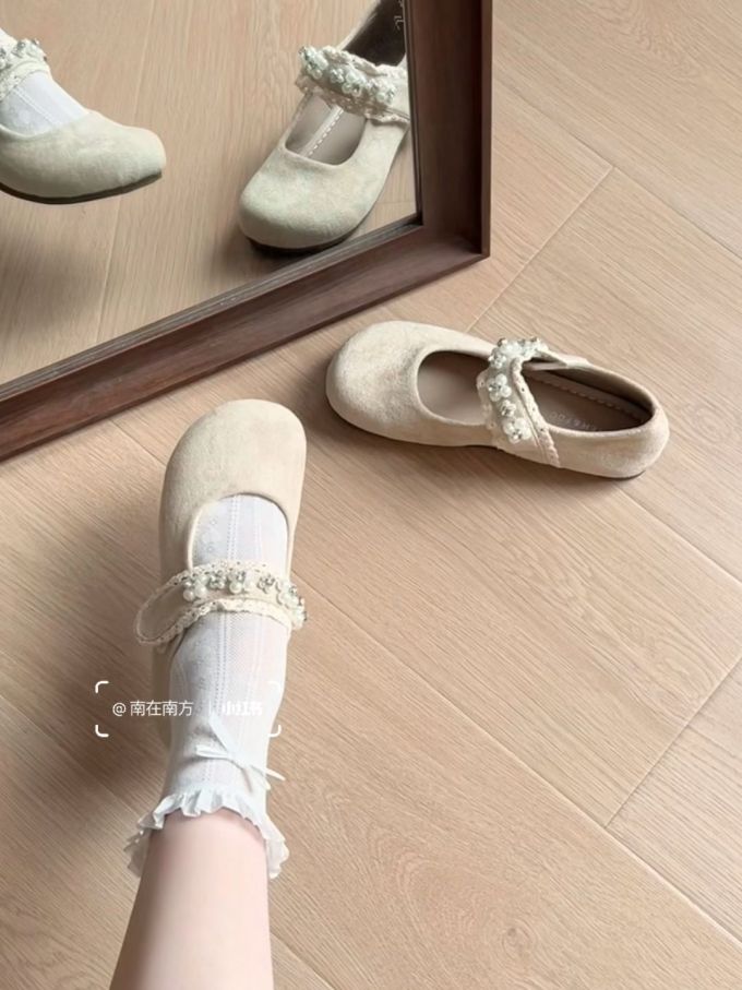 圆头 浅口鞋 皮革