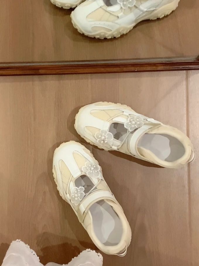 圆头 中口鞋 蕾丝