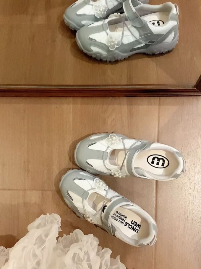 圆头 中口鞋 皮革