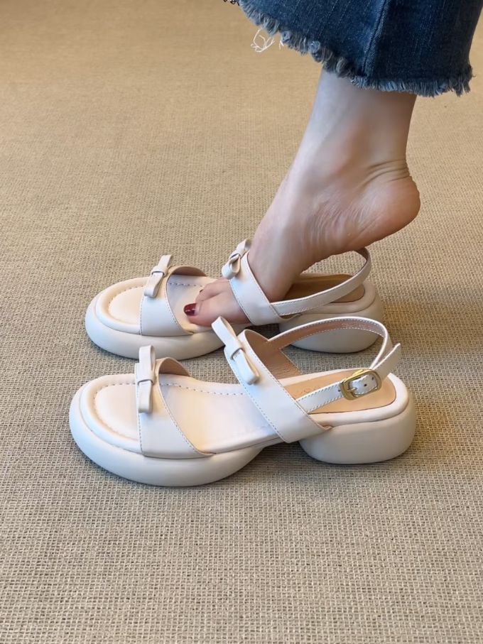 圆头 低帮 袢扣 皮革 
