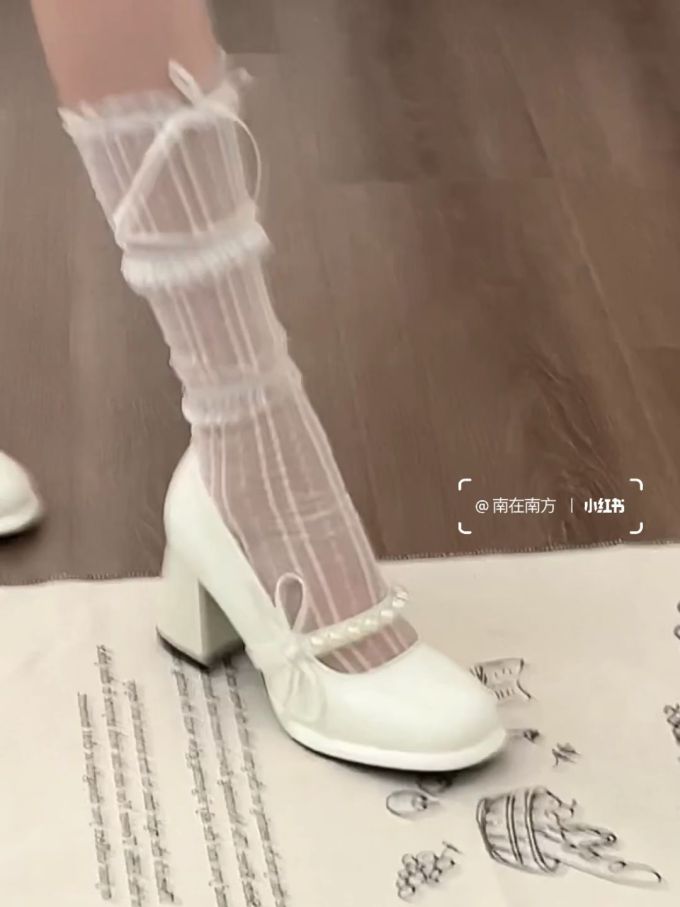 圆头 浅口鞋 皮革
