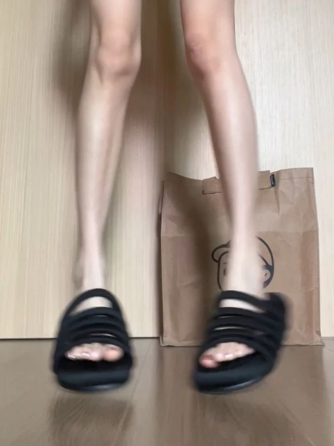 无帮 