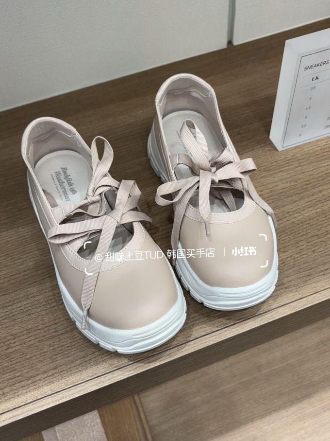 圆头 中口鞋 皮革