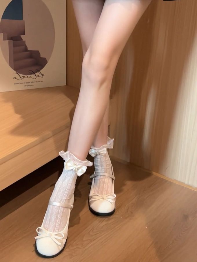圆头 中口鞋 蕾丝