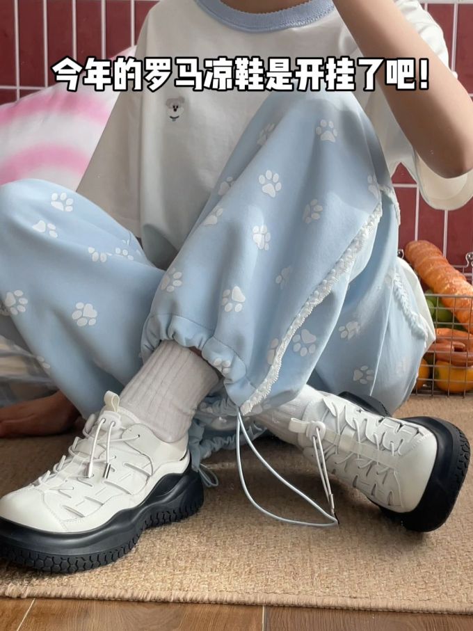 雪纺 满印&循环 印花 纪念碑灰 浅天蓝色 洗水蓝
