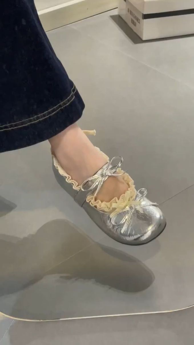 圆头 中口鞋 皮革