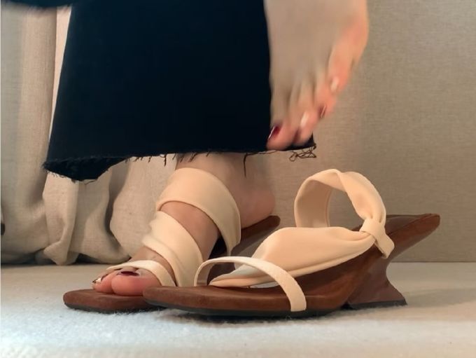 无帮 皮革
