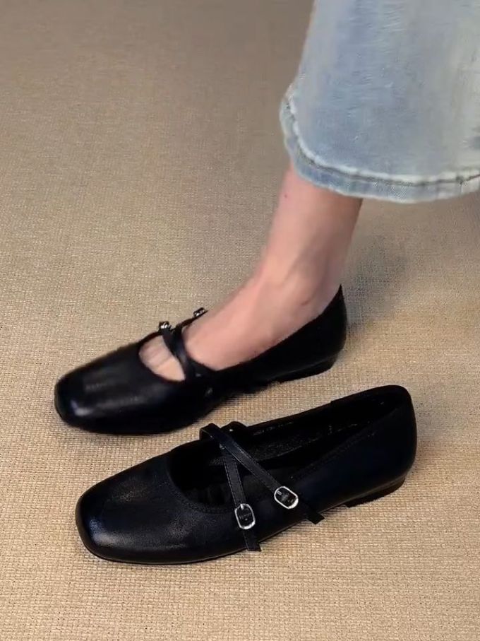 圆头 袢扣 中口鞋 皮革