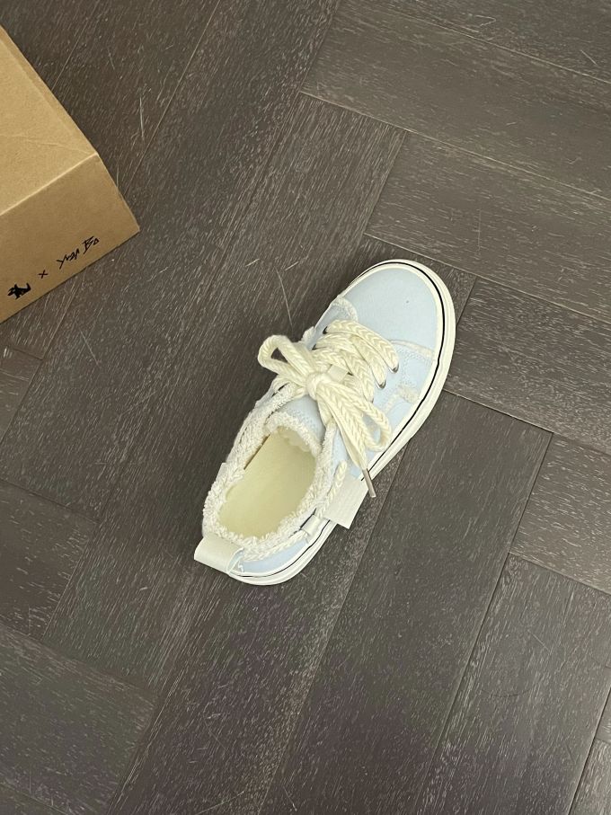 无帮 系带 布面