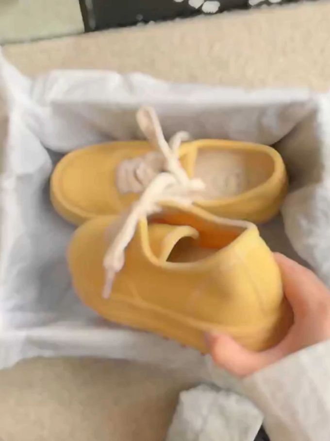 圆头 低帮 系带 深口鞋