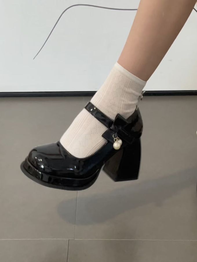 方头 中口鞋 皮革