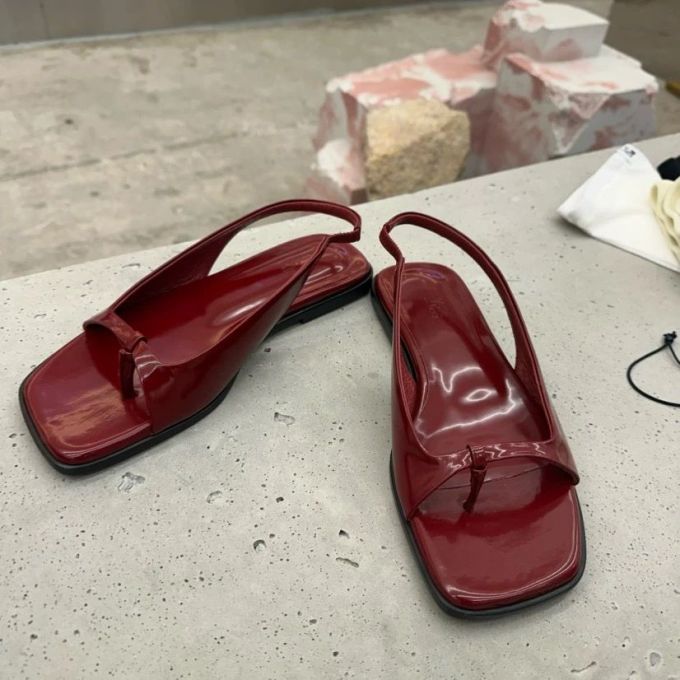 无帮 皮革