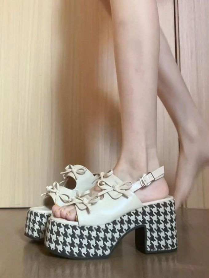 无帮 袢扣 皮革