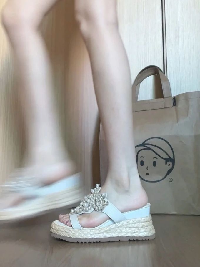 无帮 皮革
