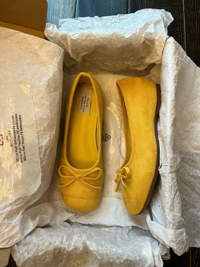 中口鞋 皮革 