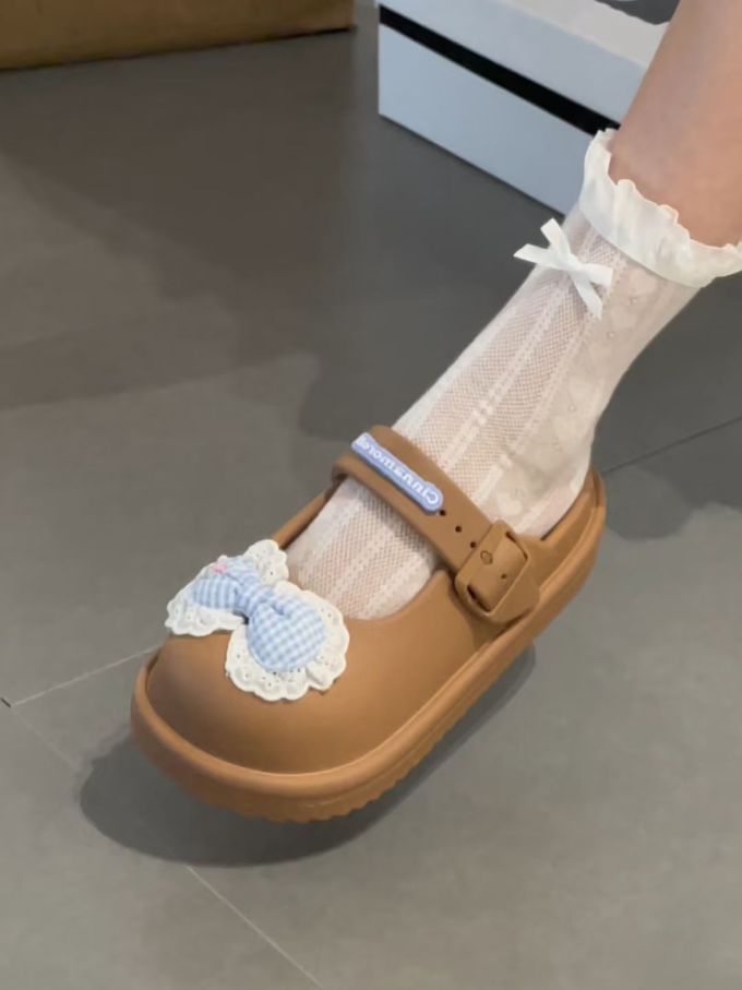 平底 圆头 袢扣 中口鞋 皮革