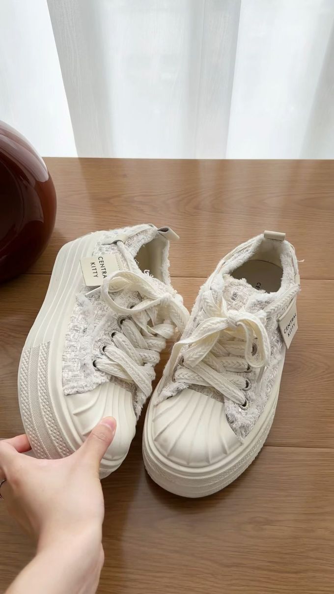 高帮 系带 毛呢