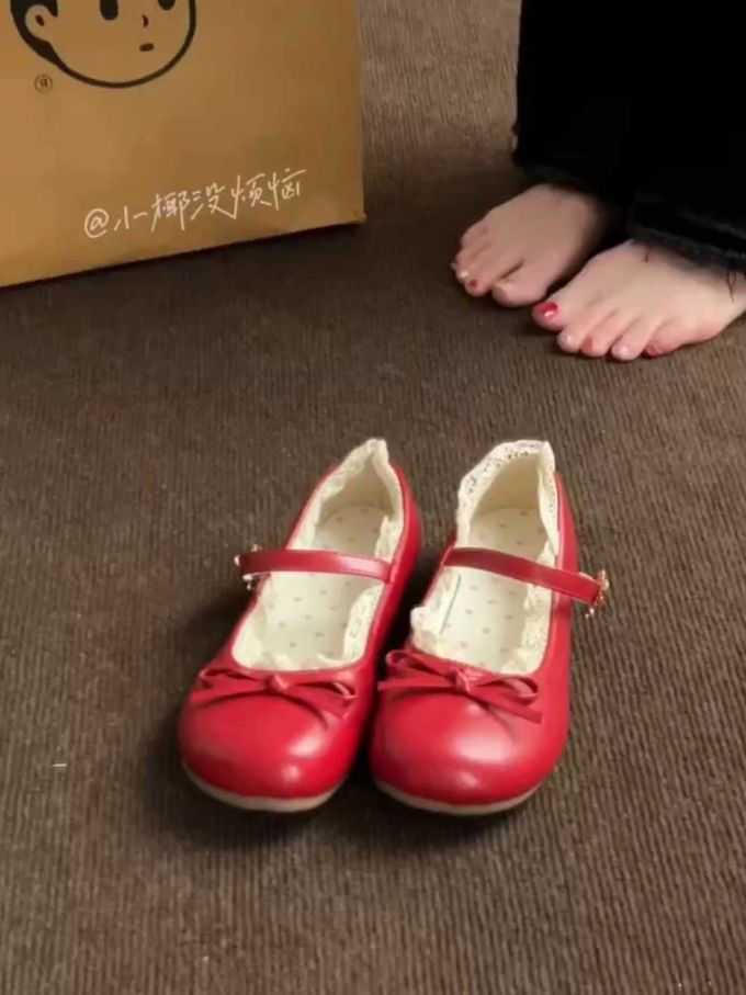 圆头 魔术贴 中口鞋 皮革