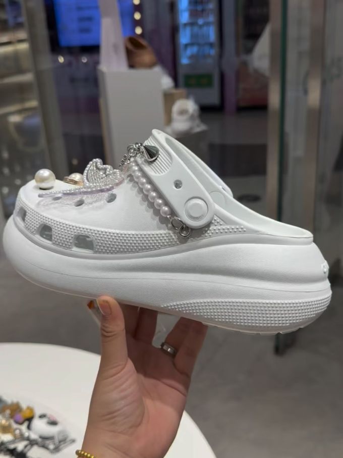 无帮 皮革