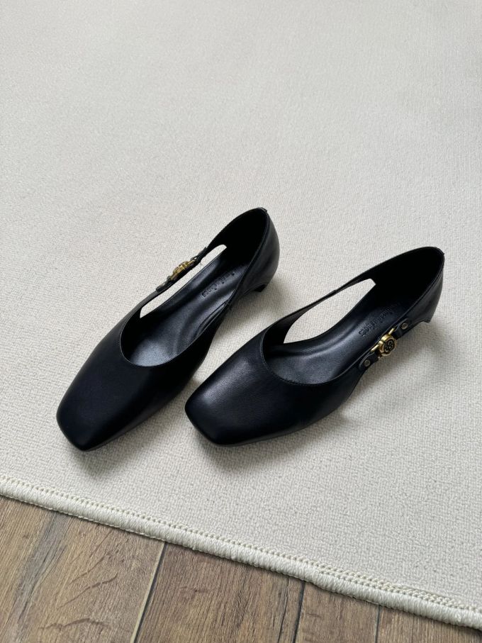 方头 中口鞋 皮革