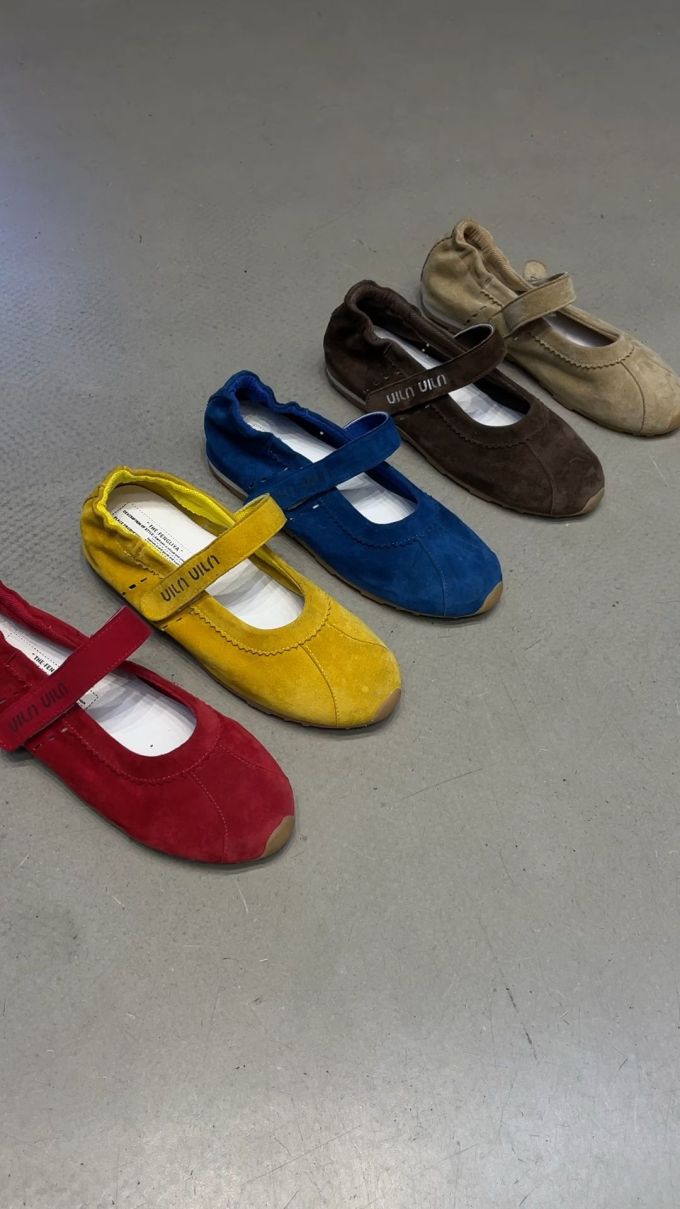 圆头 低帮 中口鞋 皮革
