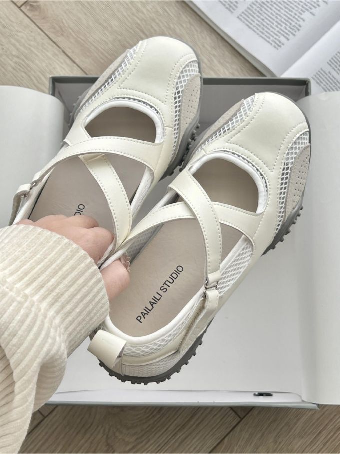 圆头 中口鞋 皮革