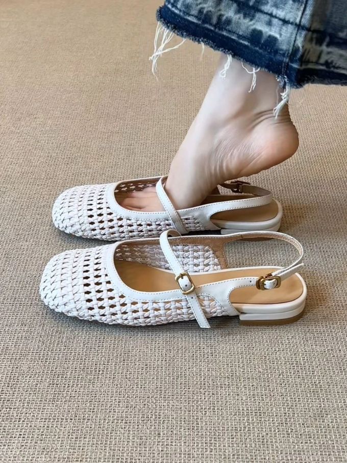 圆头 袢扣 中口鞋