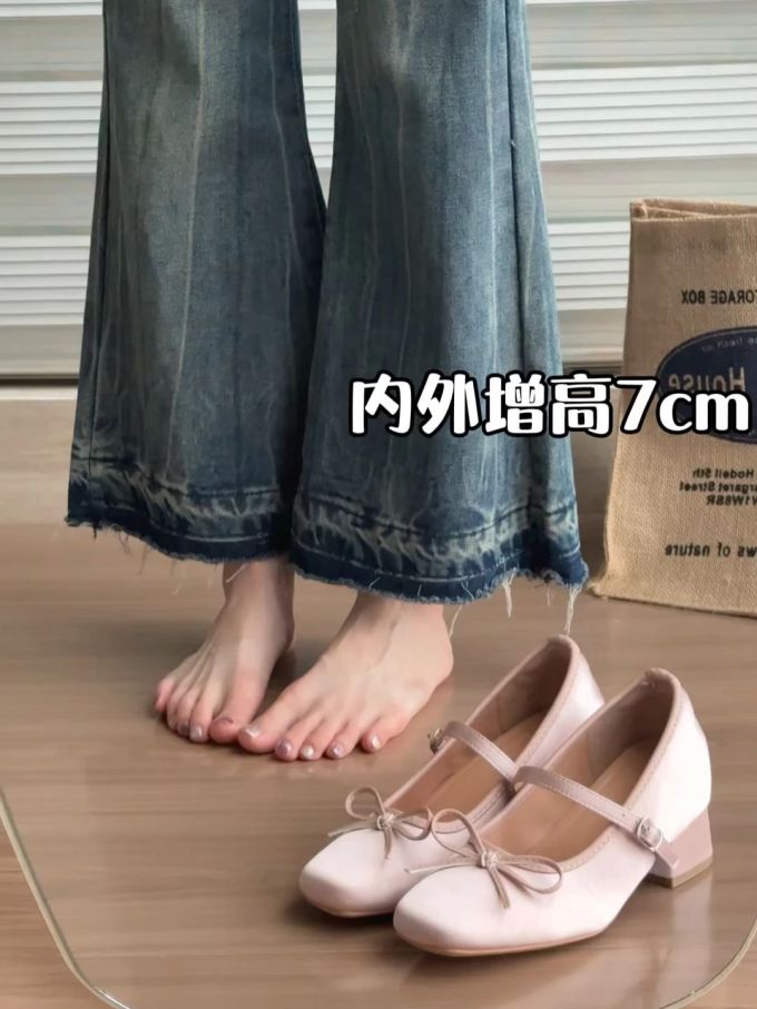 牛仔面料 局部印染 洗水 毛边 轿车黑