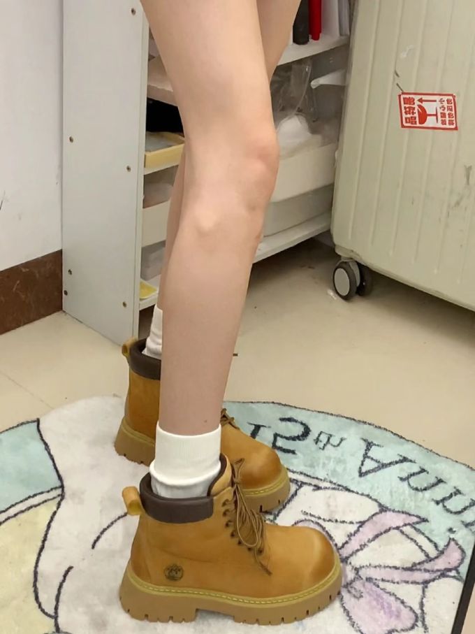 圆头 系带 皮革
