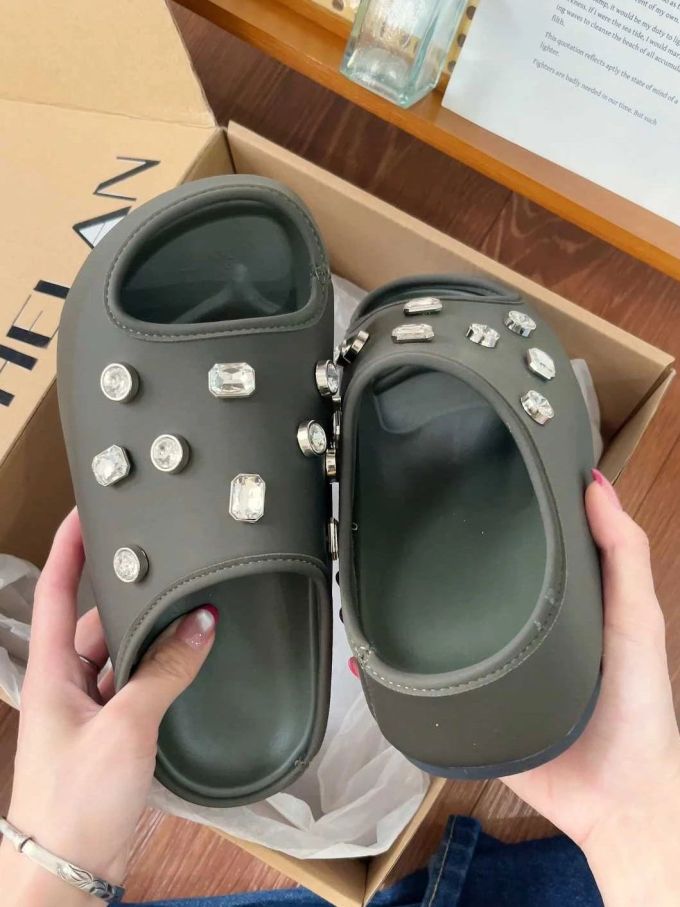 无帮 皮革