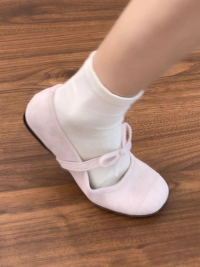 圆头 中口鞋 皮革
