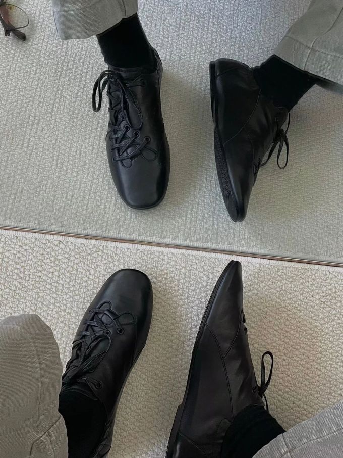 系带 皮革