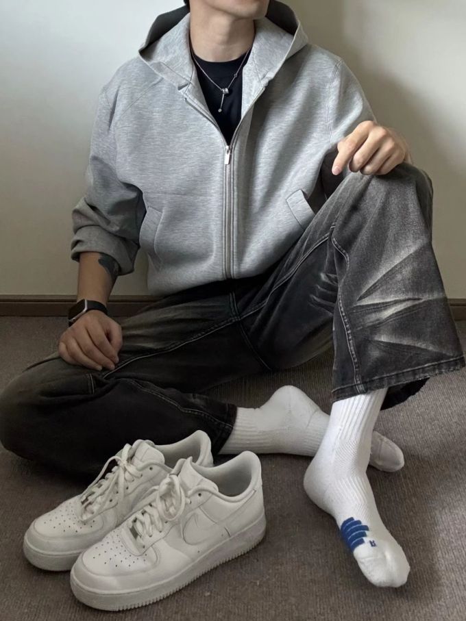 牛仔面料 撞色线迹 洗水 休闲运动 运动