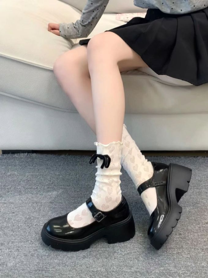 厚底 圆头 袢扣 中口鞋 皮革