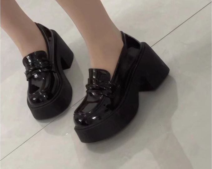 厚底 圆头 低帮 一脚蹬 深口鞋 皮革