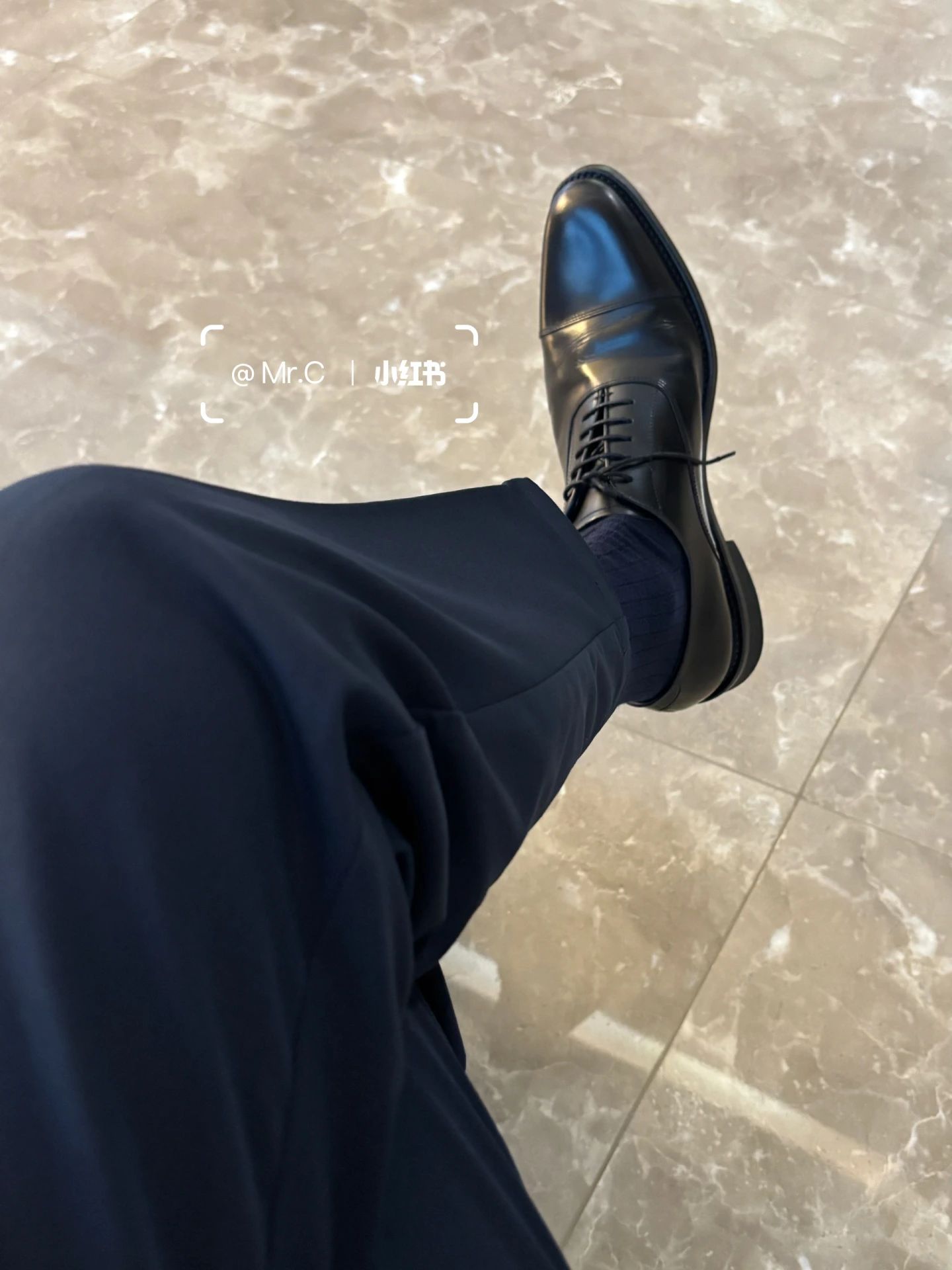 尖头 系带 皮革  - VALI鞋履AI设计主图