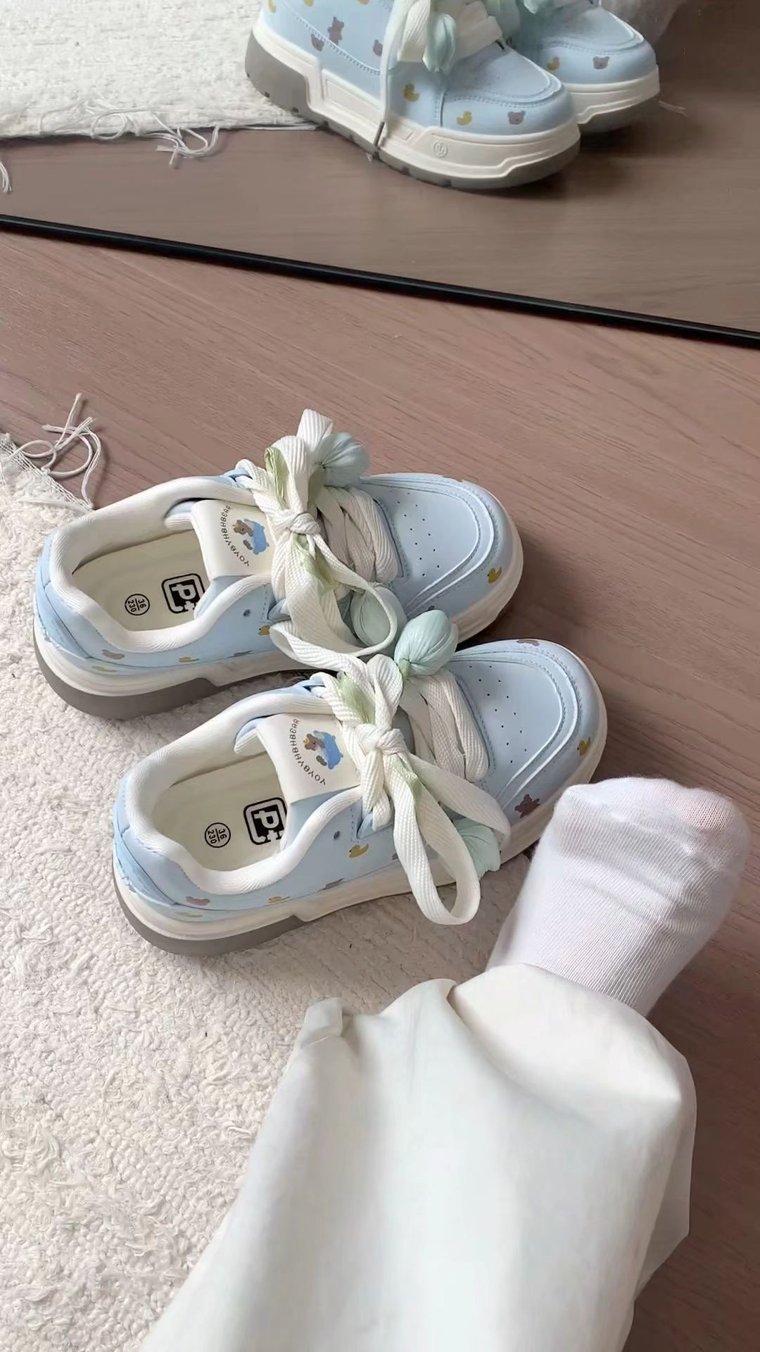 低帮 系带 皮革  - VALI鞋履AI设计主图